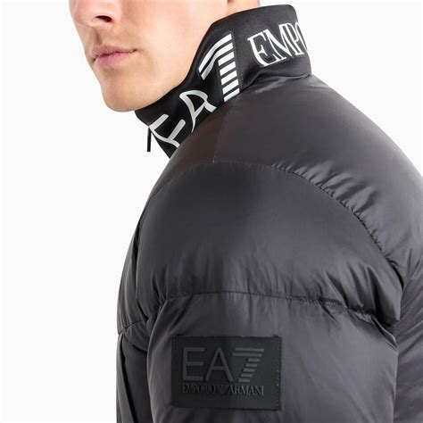 imitazione giubotto emporio armani